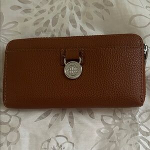 Elegant Brown Leather Wallet